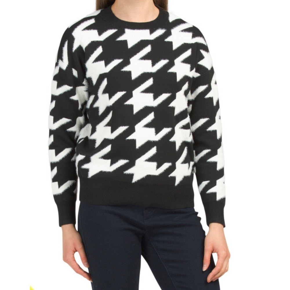 Andrea Jovine Womens Black White Houndstooth Fuzzy Crewneck Sweater Size Medium